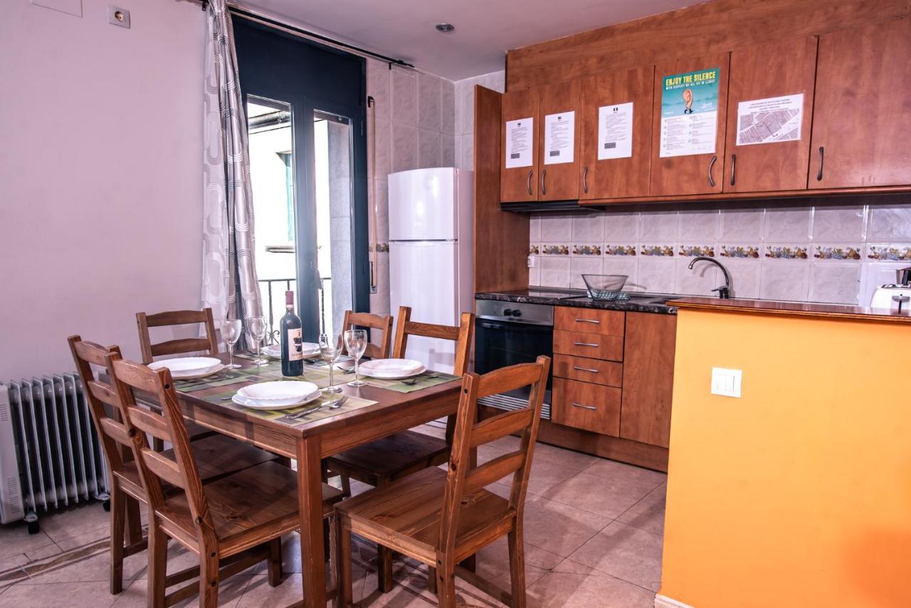 Apartaments Yaco Lloret de Mar Bagian luar foto